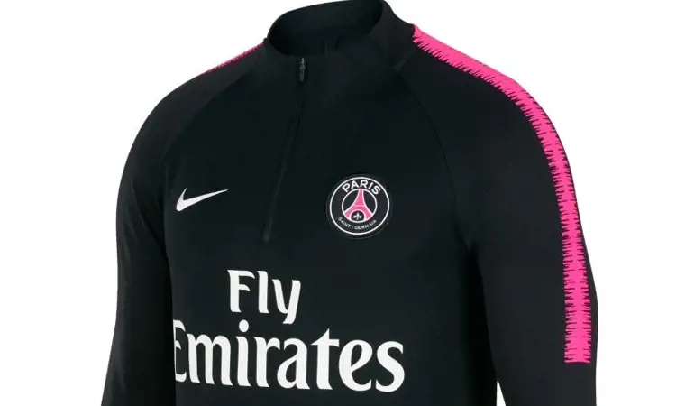 Paris Saint Germain zwart/roze trainingspak van Nike in 2018-2019 Voetbalshirts.com