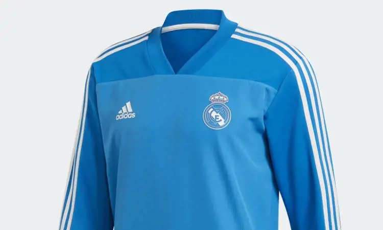 Het licht blauwe Real Madrid trainingspak voor 2019!