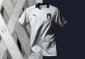 italie-uitshirt-2020-2021.jpg