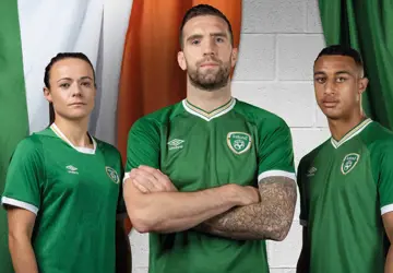 ierland-voetbalshirts-2020-2021.jpg