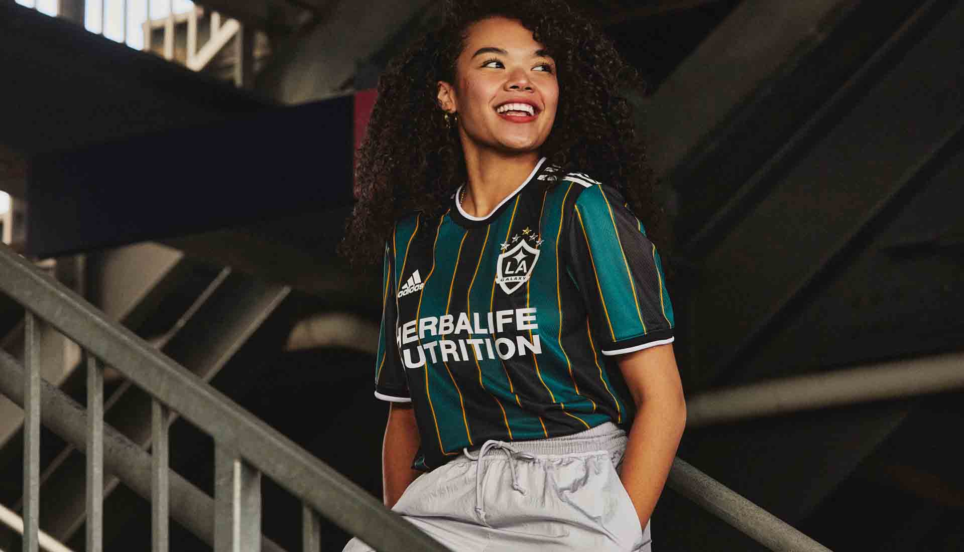 Adidas 2022-2023 La Galaxy Home Shirt