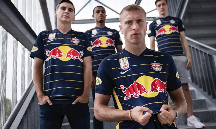 Red Bull Salzburg voetbalshirts 2021-2022