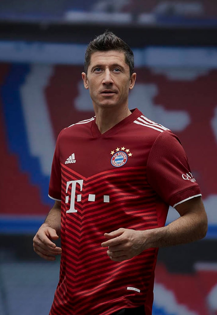 Bayern München voetbalshirt 2021-2022