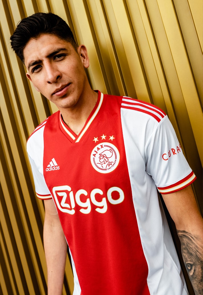 Susteen positie zweer Ajax thuisshirt 2022-2023 - Voetbalshirts.com