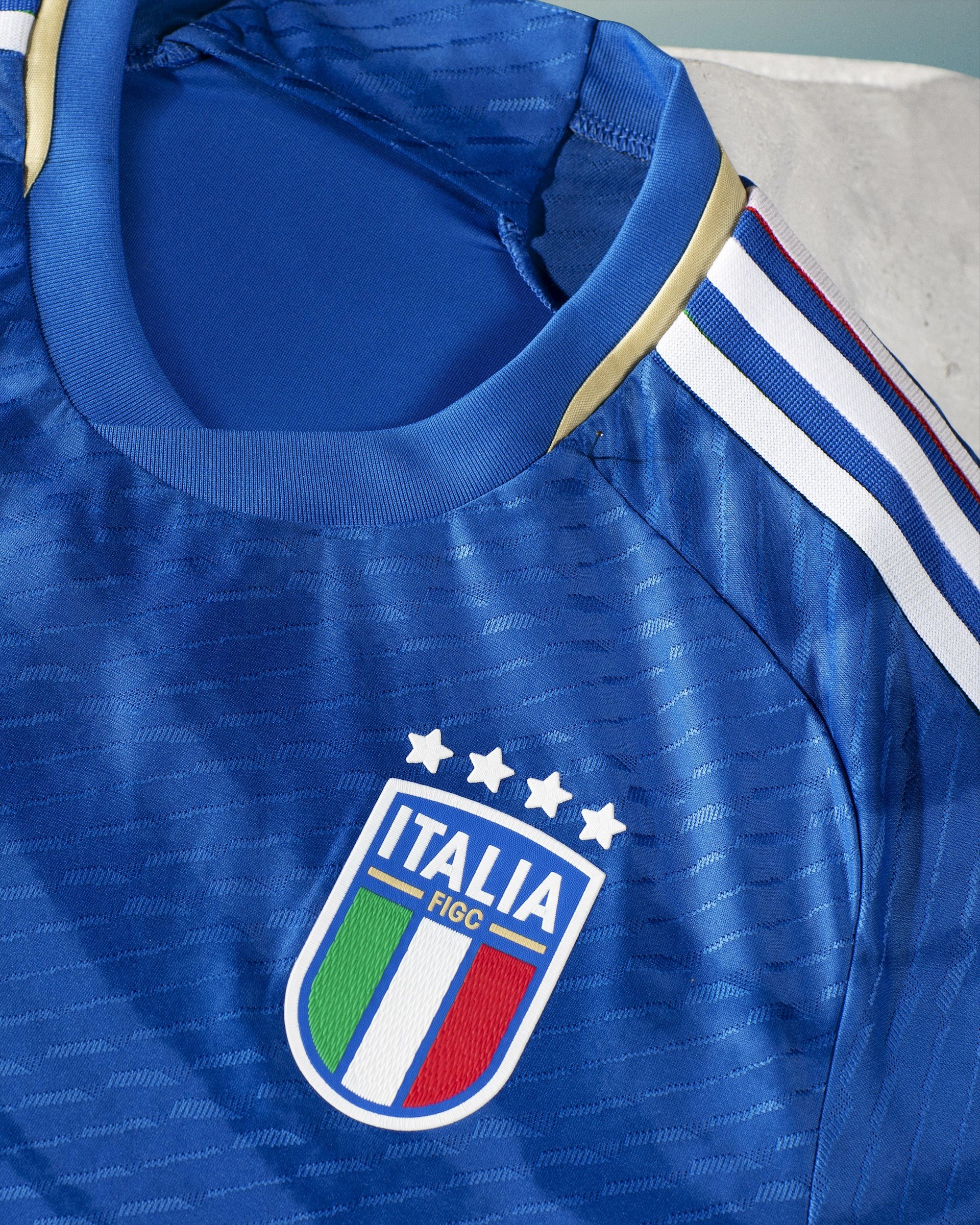 Italië voetbalshirt 2023-2024 adidas