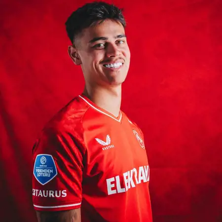 FC Twente voetbalshirts 2023-2024