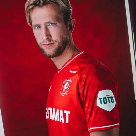 FC Twente voetbalshirts 2023-2024