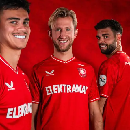 FC Twente voetbalshirts 2023-2024