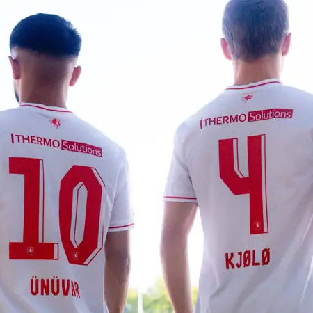 FC Twente voetbalshirts 2023-2024